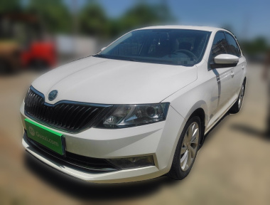 Skoda Rapid 2018 Skoda Rapid 2018 image de voiture