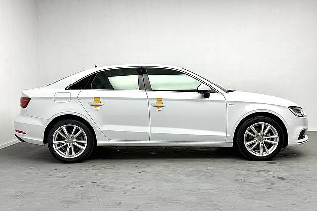 Audi A3 2019 #4 Audi A3 2019 car image #4