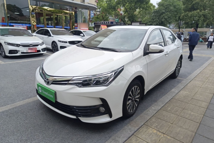 Toyota Corolla 2019 #2 Toyota Corolla 2019 car image #2