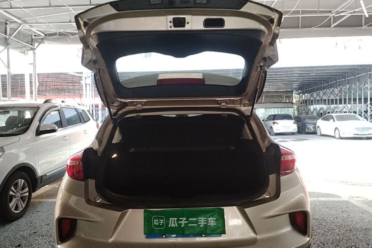 GEELY Emgrand GS 2020 #19 GEELY Emgrand GS 2020 car image #19