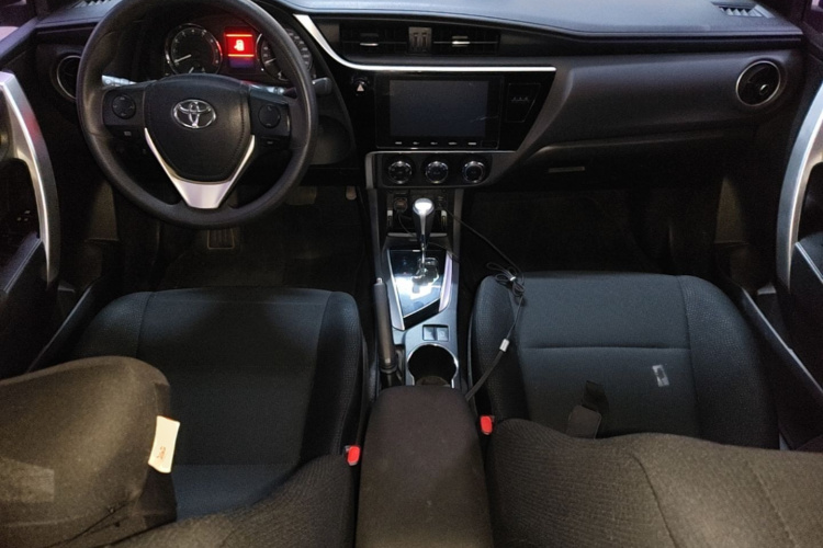 Toyota Corolla 2018 #11 Toyota Corolla 2018 car image #11