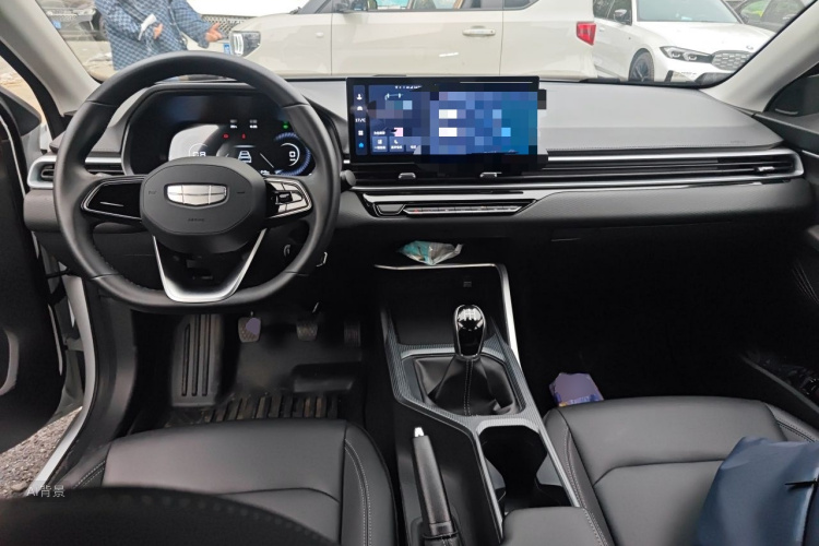 GEELY Emgrand 2025 #11 GEELY Emgrand 2025 изображение автомобиля #11