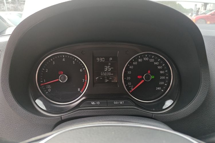 Volkswagen Polo 2017 #12 Volkswagen Polo 2017 car image #12