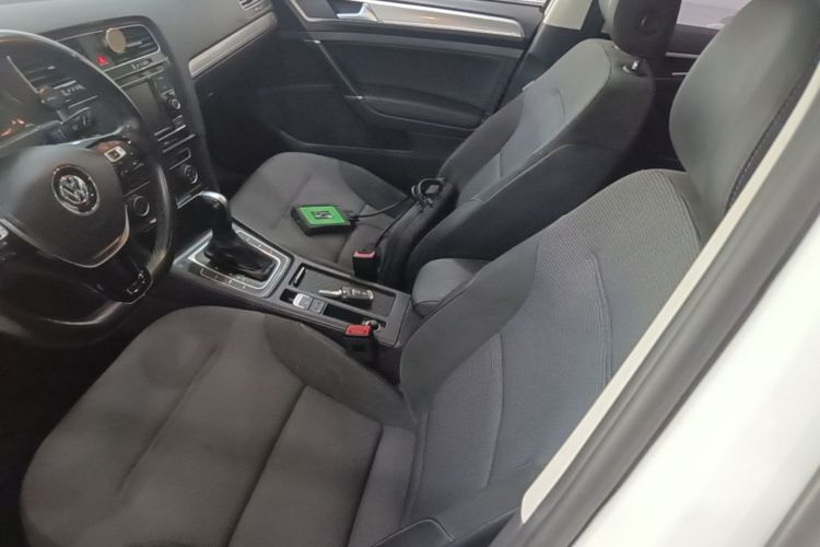 Volkswagen Golf 2019 imagen de coche #15