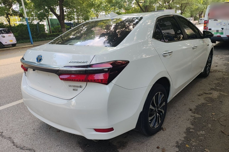 Toyota Corolla 2017 #7 Toyota Corolla 2017 car image #7