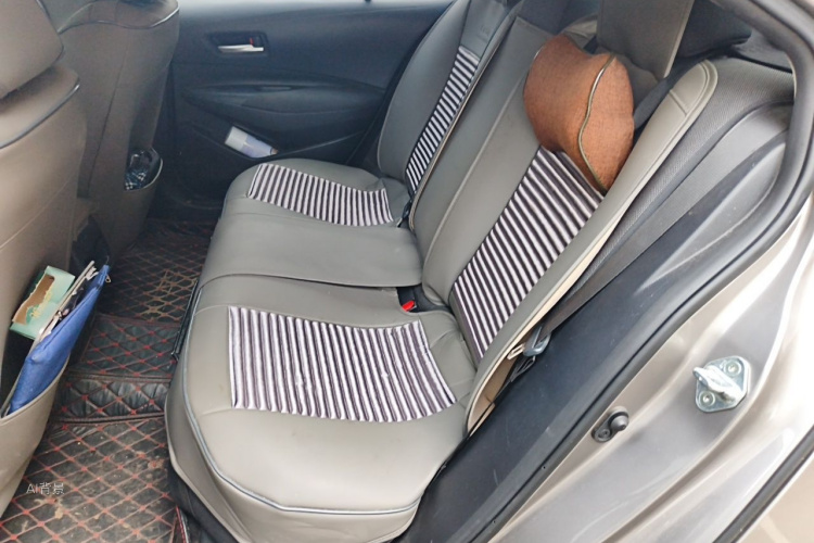 Toyota Corolla 2020 car image #19