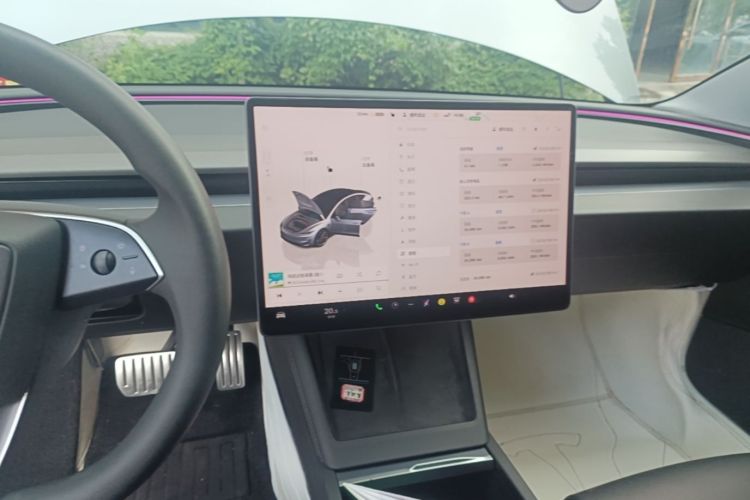Tesla Model 3 2025 #13 Tesla Model 3 2025 car image #13