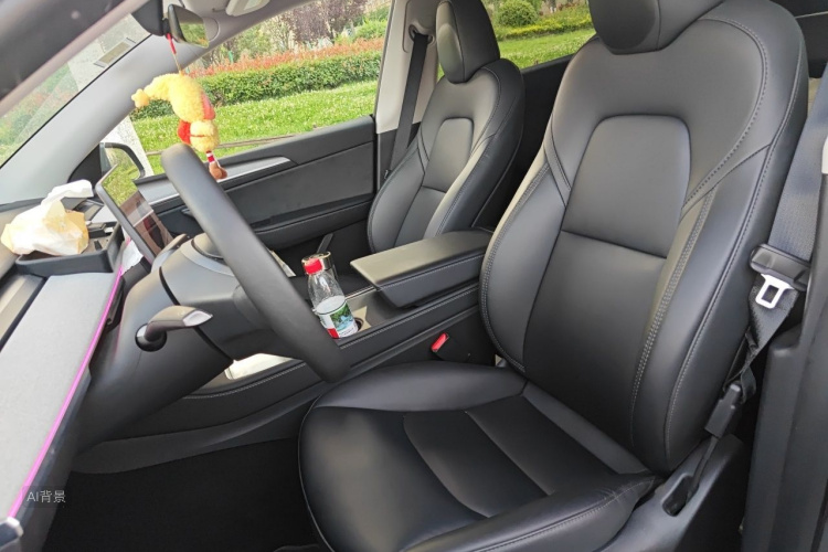 Tesla Model Y 2024 #17 Tesla Model Y 2024 car image #17