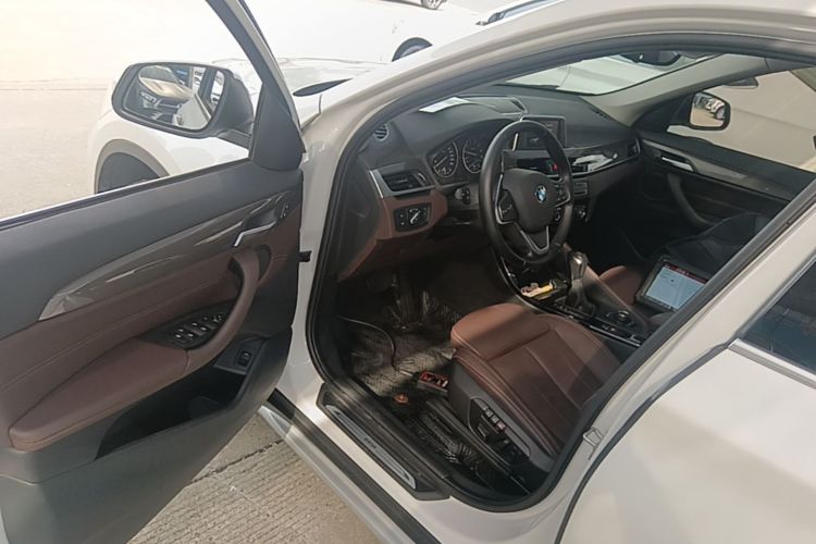 BMW X1 2017 car image #16