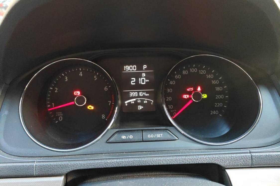 Volkswagen Lavida 2016 car image #24