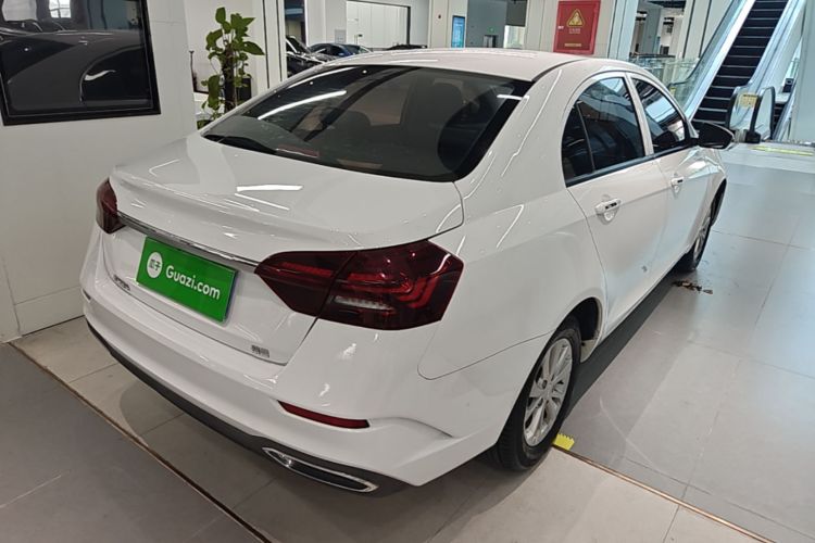 GEELY Emgrand 2022 car image #7