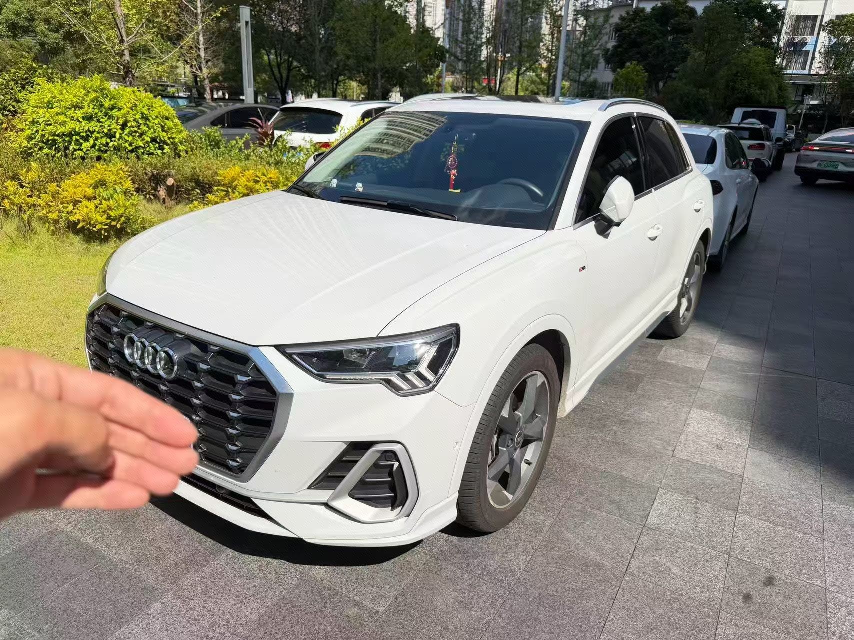 2022 car image 