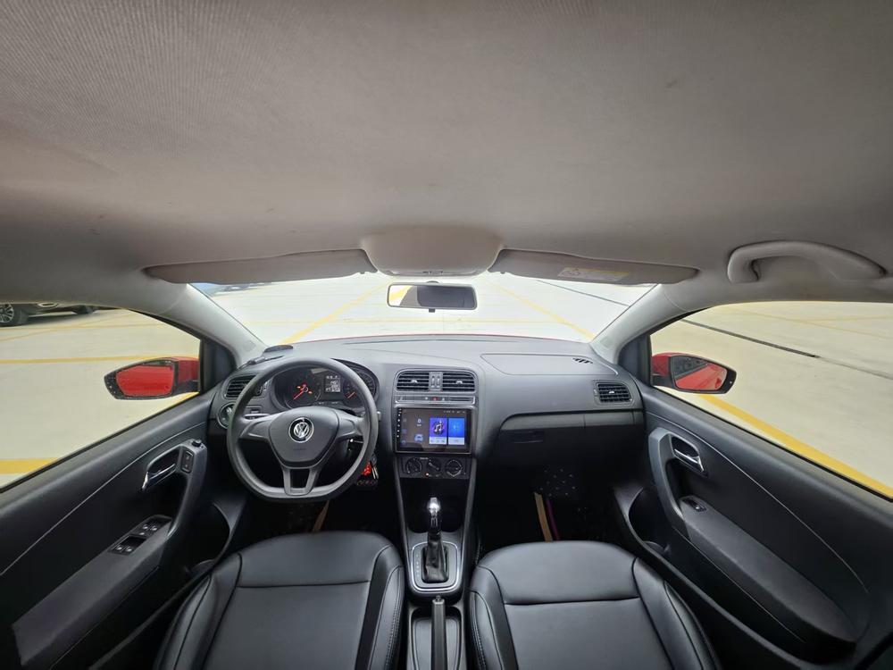 Volkswagen Polo 2019 car image #6