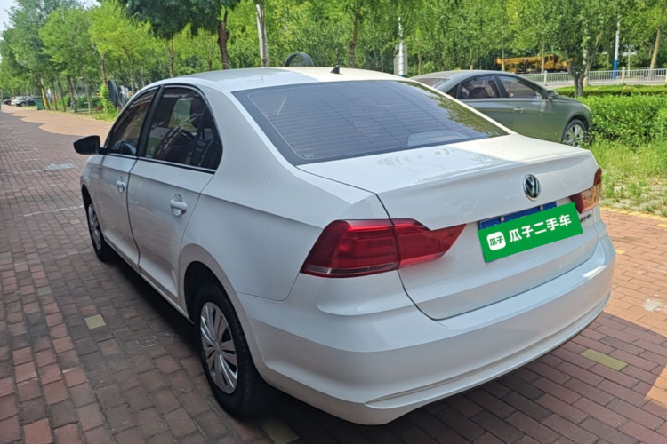 Volkswagen Santana 2022 car image #7