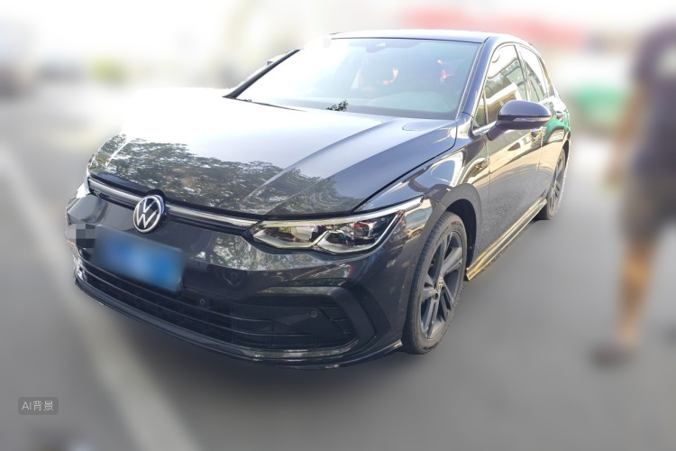 Volkswagen Golf 2022 car image #2