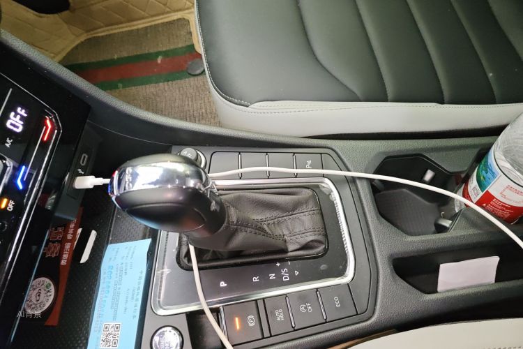 Volkswagen Bora 2025 car image #16