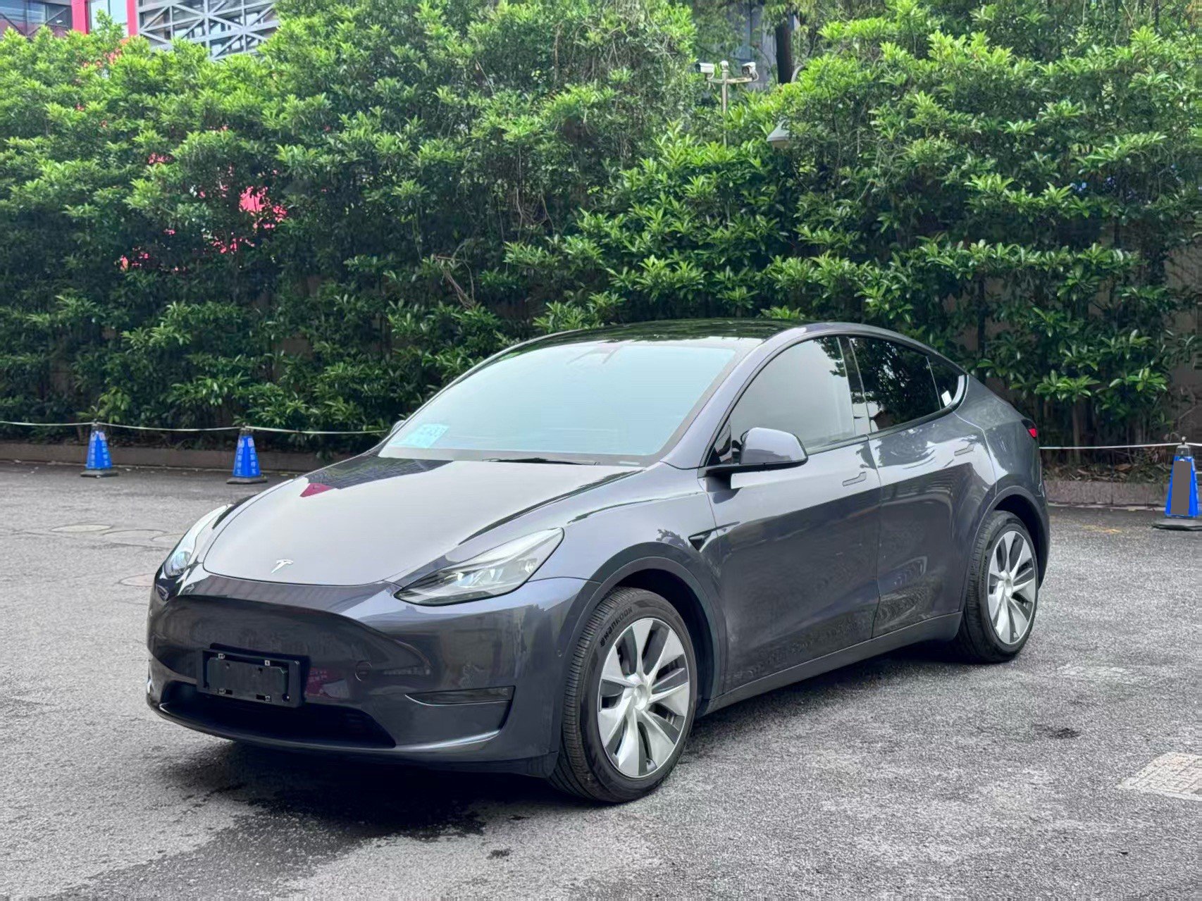 Tesla Model Y 2021 Tesla Model Y 2021 car image