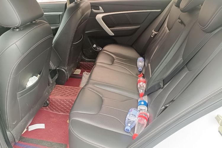 GEELY Emgrand 2017 #17 GEELY Emgrand 2017 car image #17
