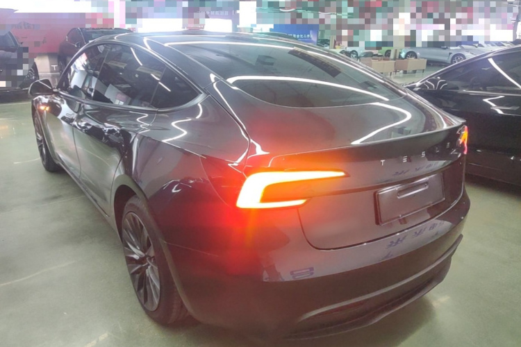 Tesla Model 3 2025 #5 Tesla Model 3 2025 car image #5