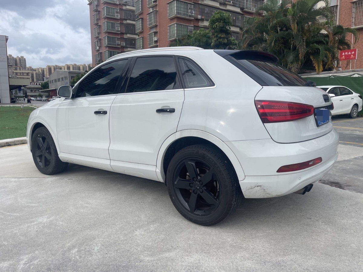 Audi Q3 2013 car image #7