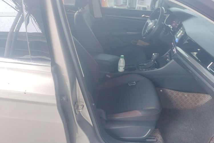 2019 #24 2019 immagine di auto #24