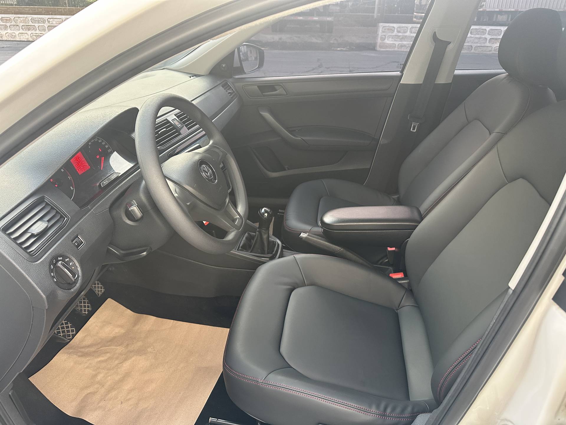 Volkswagen Santana 2017 #4 Volkswagen Santana 2017 car image #4