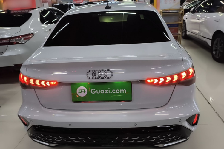 Audi A3 2025 immagine di auto #6