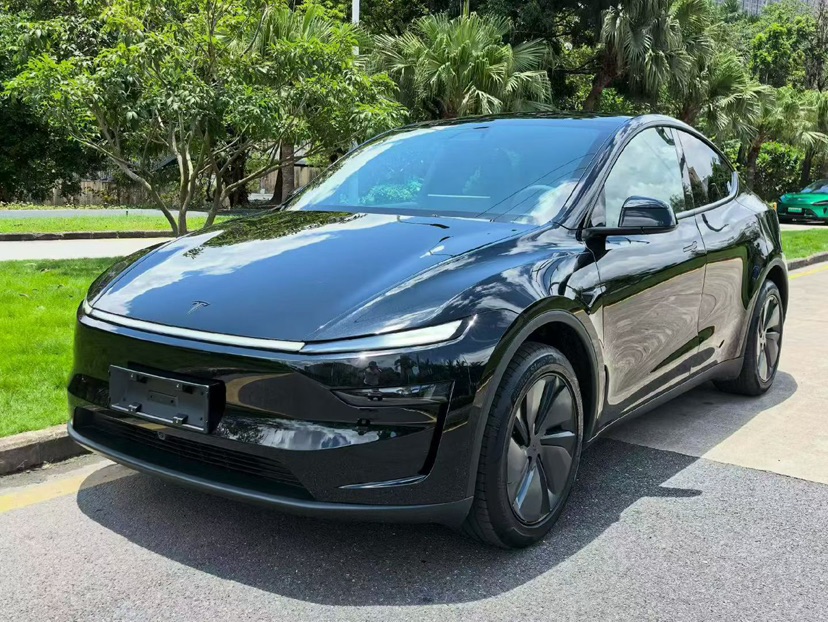 Tesla Model Y 2026 Tesla Model Y 2026 car image