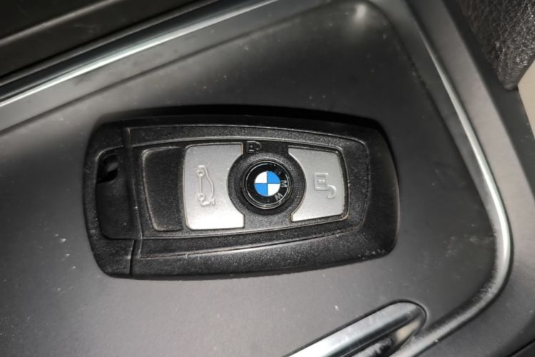 BMW 3 Series 2015 #9 BMW 3 Series 2015 immagine di auto #9