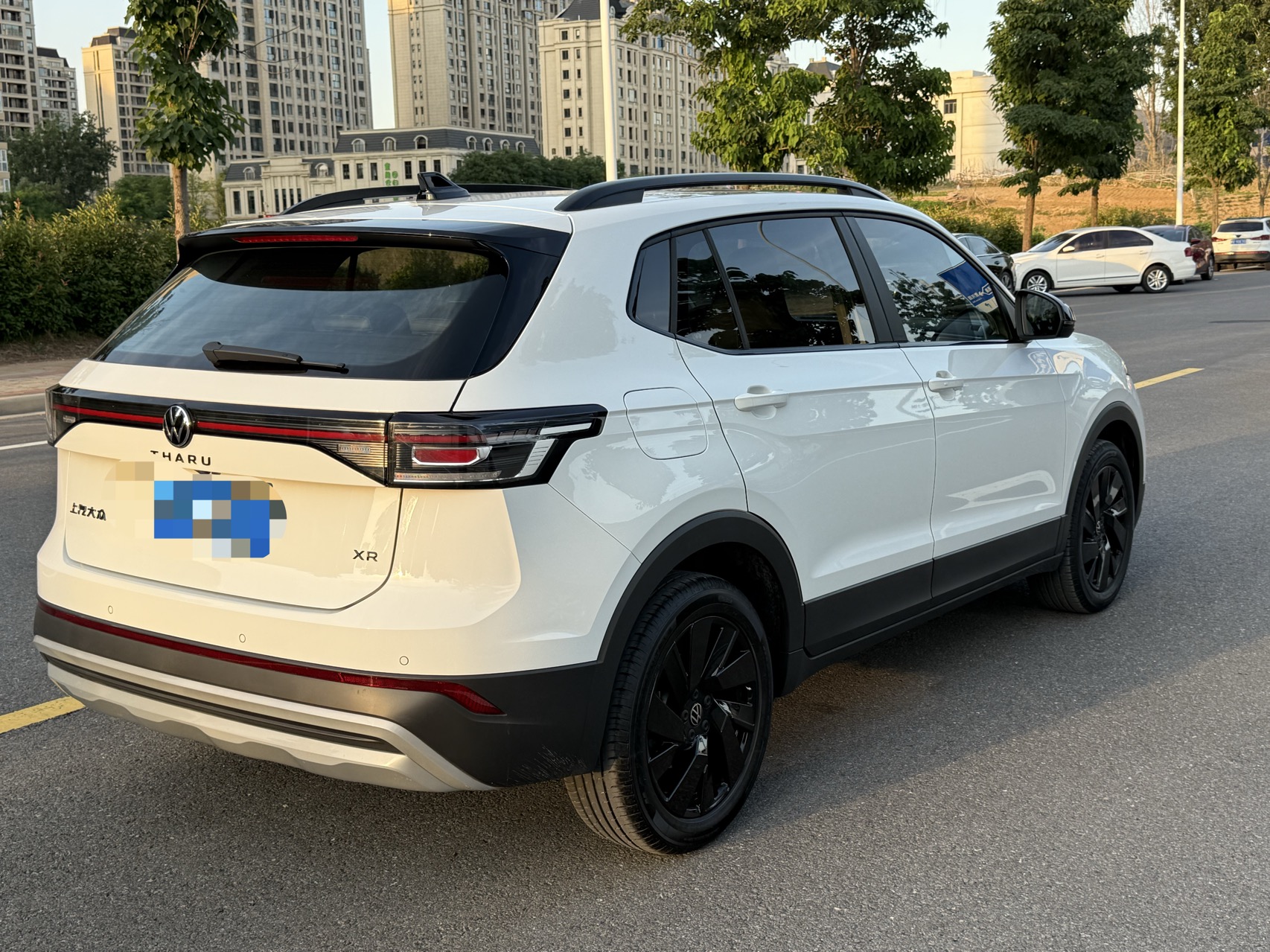 Volkswagen Tharu 2025 imagen de coche #7
