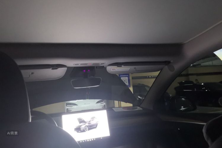 Tesla Model Y 2022 car image #20