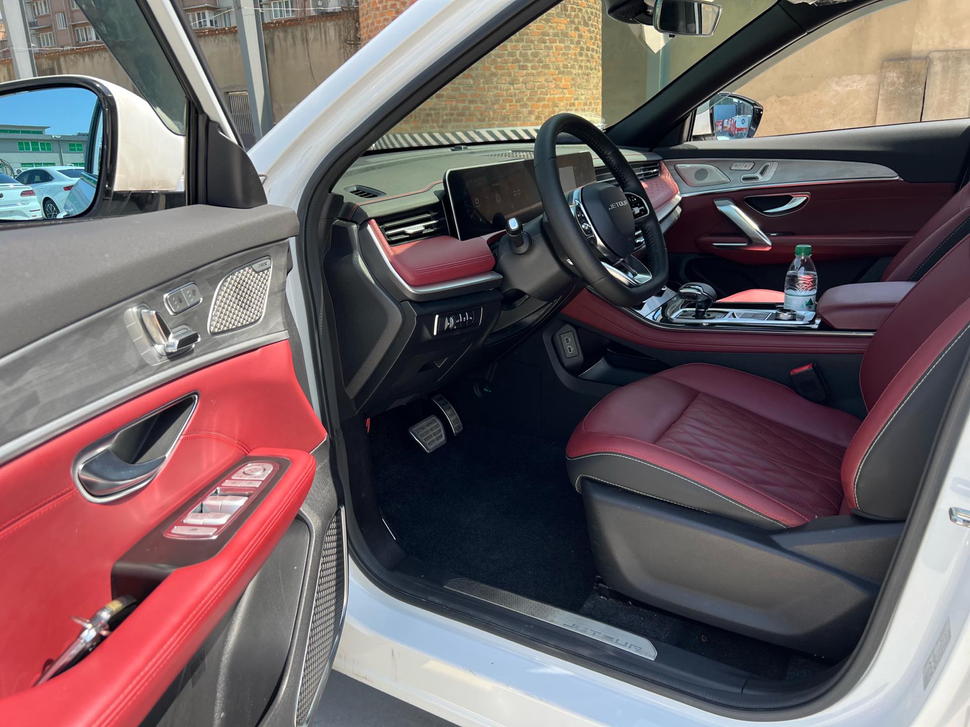 Jetour X70 PLUS 2022 car image #7