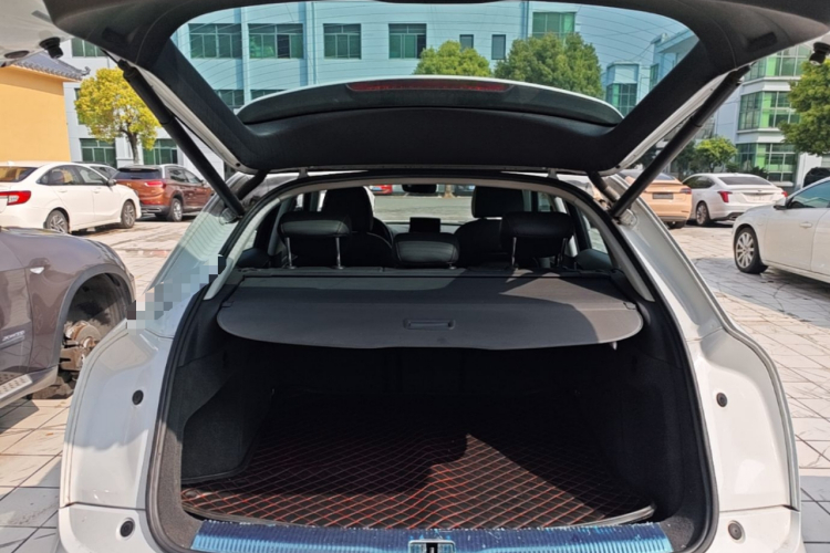 Audi Q3 2017 #19 Audi Q3 2017 car image #19