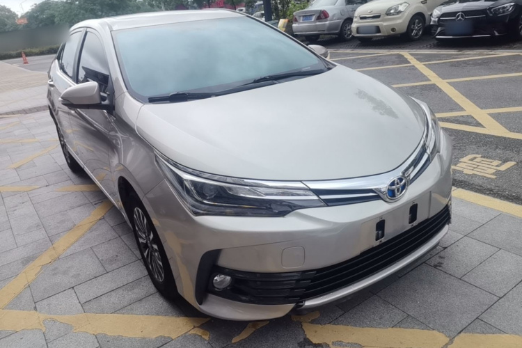 Toyota Corolla 2018 immagine di auto #4