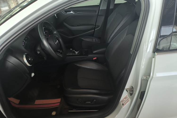 Audi A3 2021 immagine di auto #15