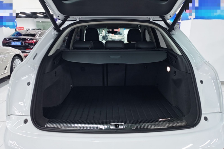 Audi Q3 2018 #19 Audi Q3 2018 immagine di auto #19
