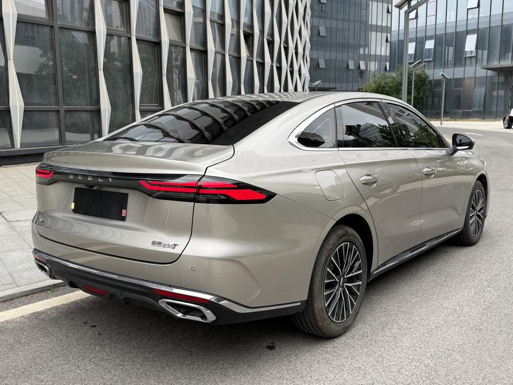 GEELY Emgrand 2026 #5 GEELY Emgrand 2026 car image #5