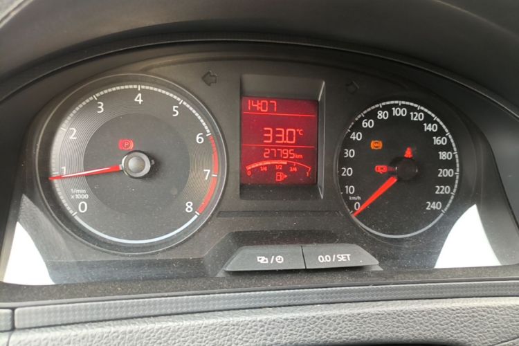 Volkswagen Santana 2019 car image #12