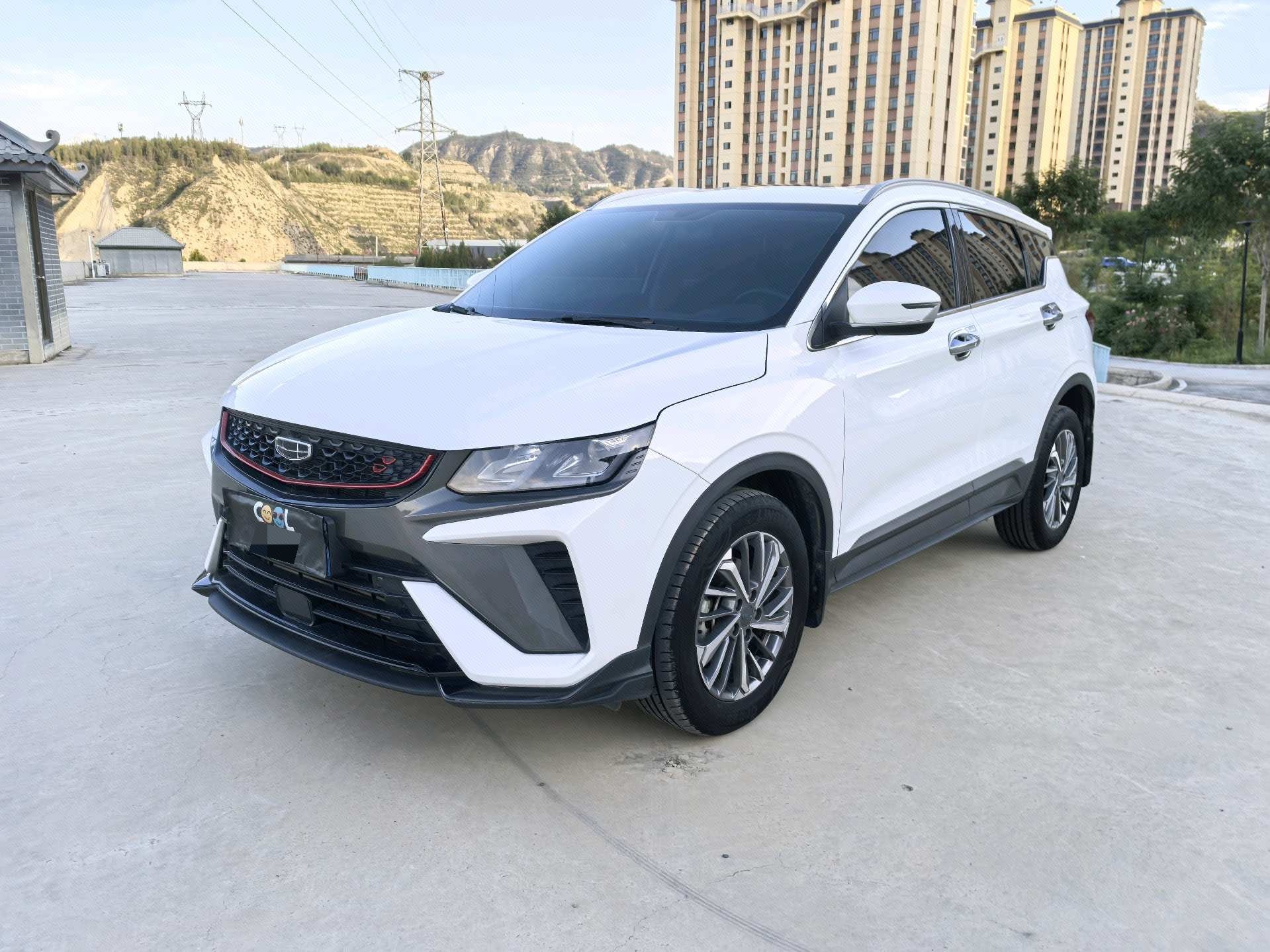 GEELY Coolray 2023 immagine di auto 