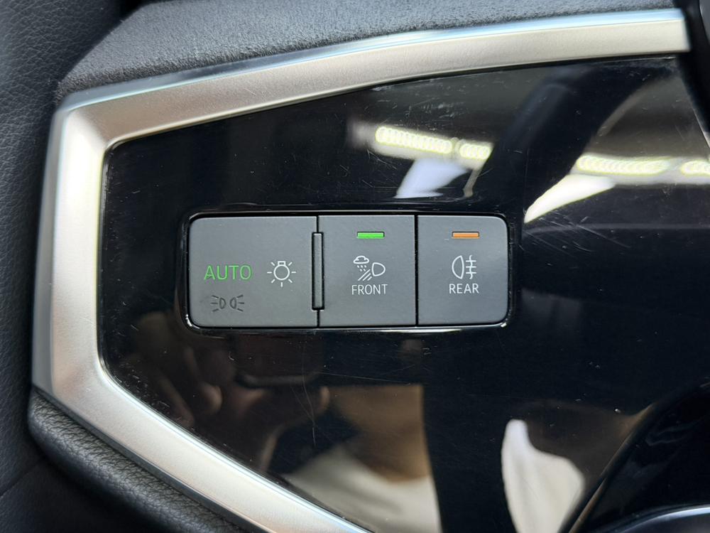 Audi Q3 2022 #10 Audi Q3 2022 car image #10