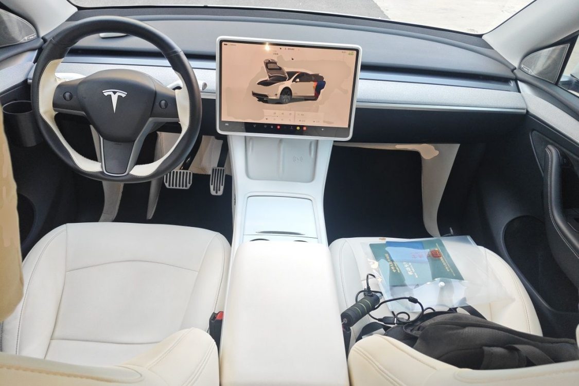 Tesla Model Y 2024 #21 Tesla Model Y 2024 imagen de coche #21