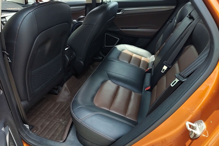 GEELY Emgrand GS 2017 #13 GEELY Emgrand GS 2017 car image #13