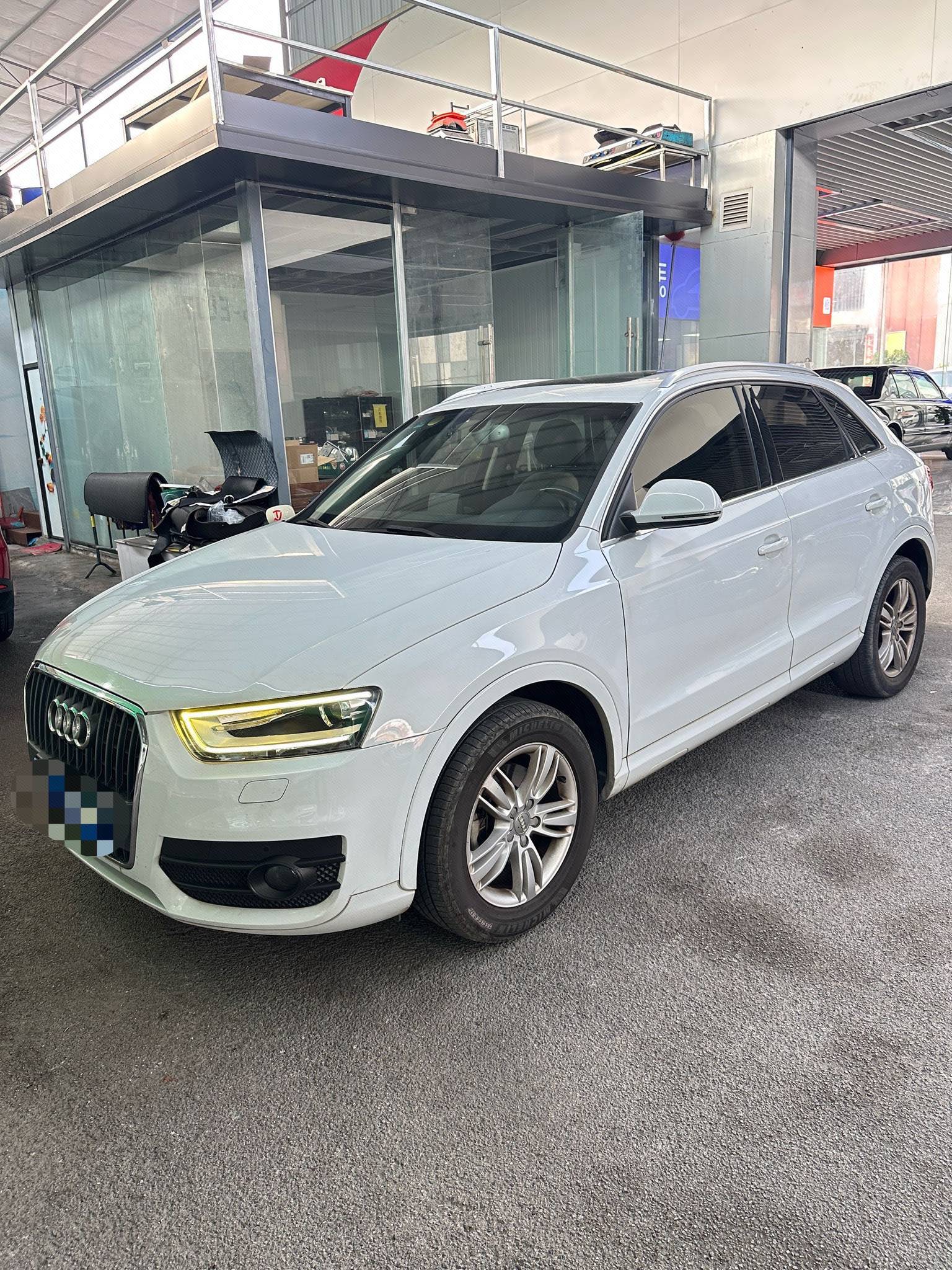 Audi Q3 2015 Audi Q3 2015 car image