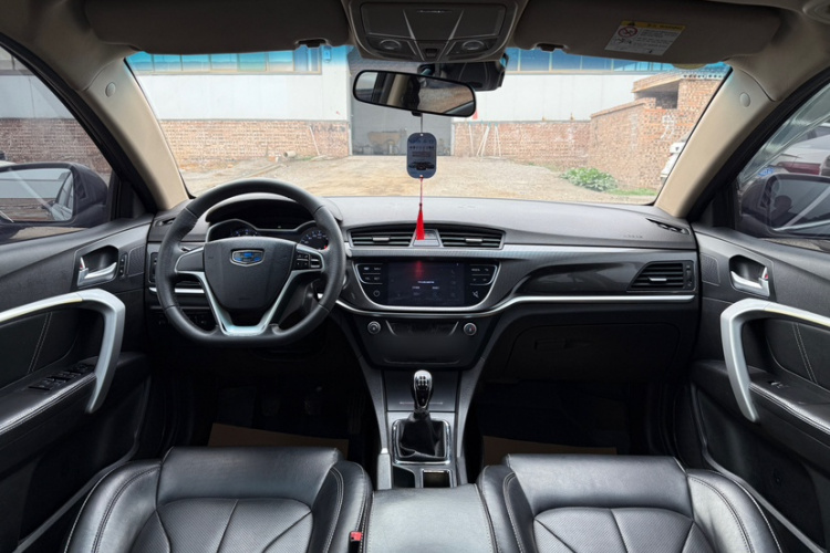 GEELY Emgrand 2017 #10 GEELY Emgrand 2017 car image #10