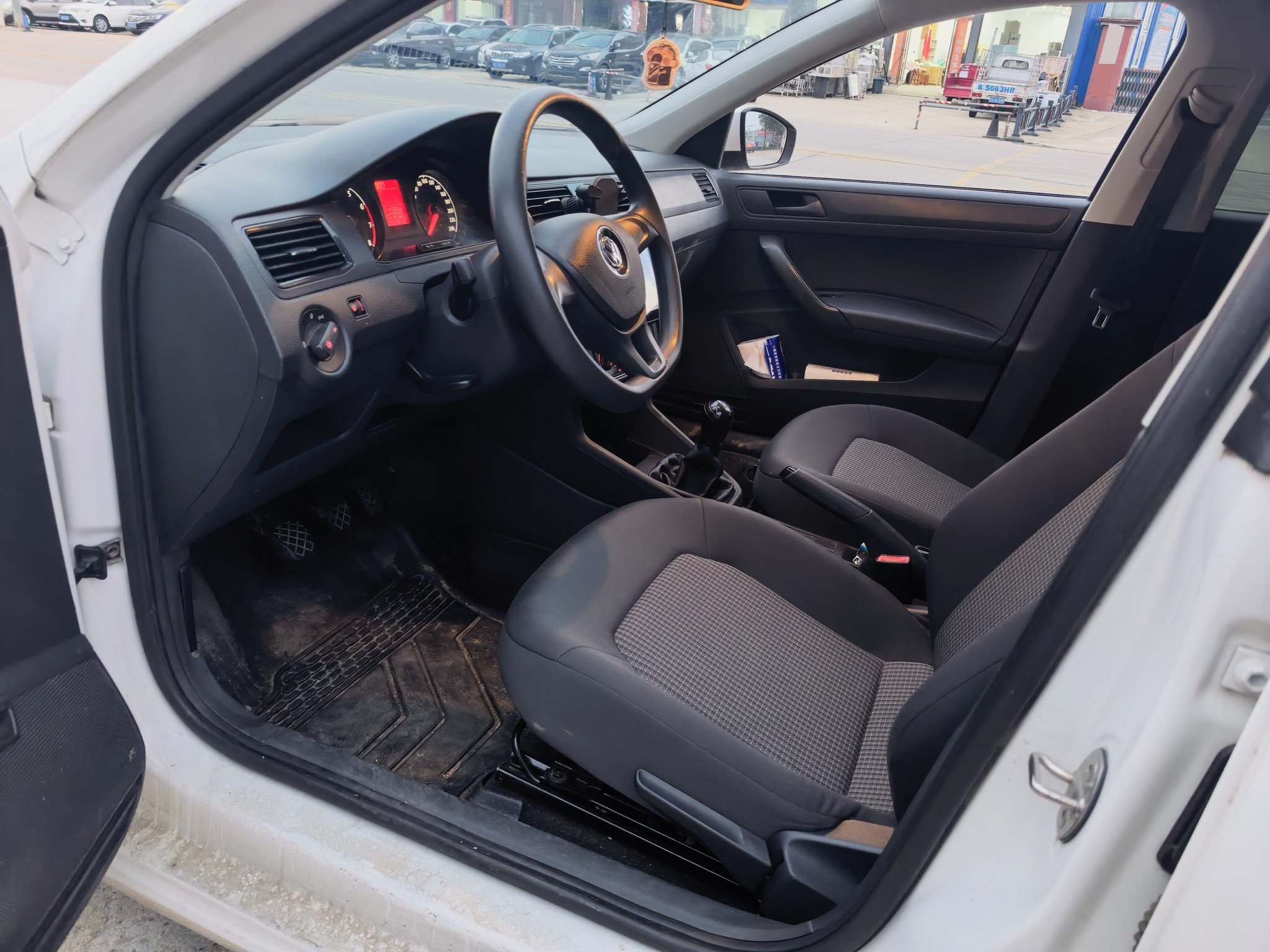 Volkswagen Santana 2016 #8 Volkswagen Santana 2016 car image #8