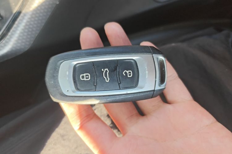 GEELY Emgrand GS 2018 #9 GEELY Emgrand GS 2018 car image #9