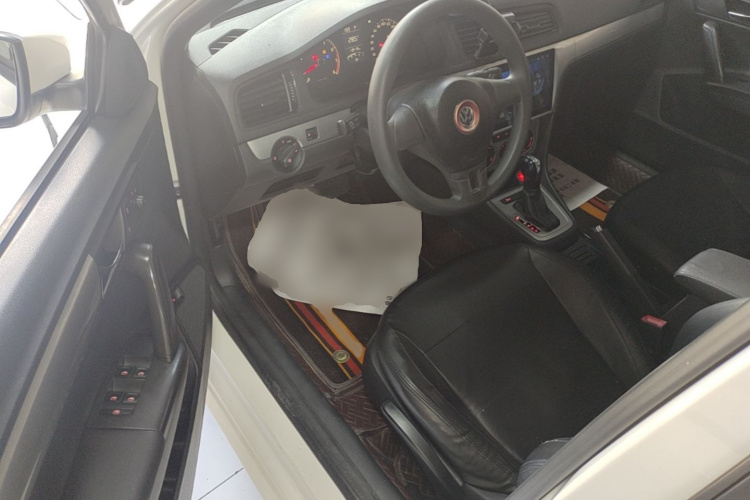 Volkswagen Lavida 2016 car image #16