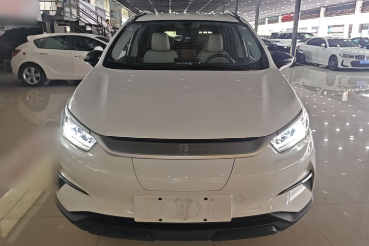 BYD Yuan Pro 2023 #3 BYD Yuan Pro 2023 car image #3