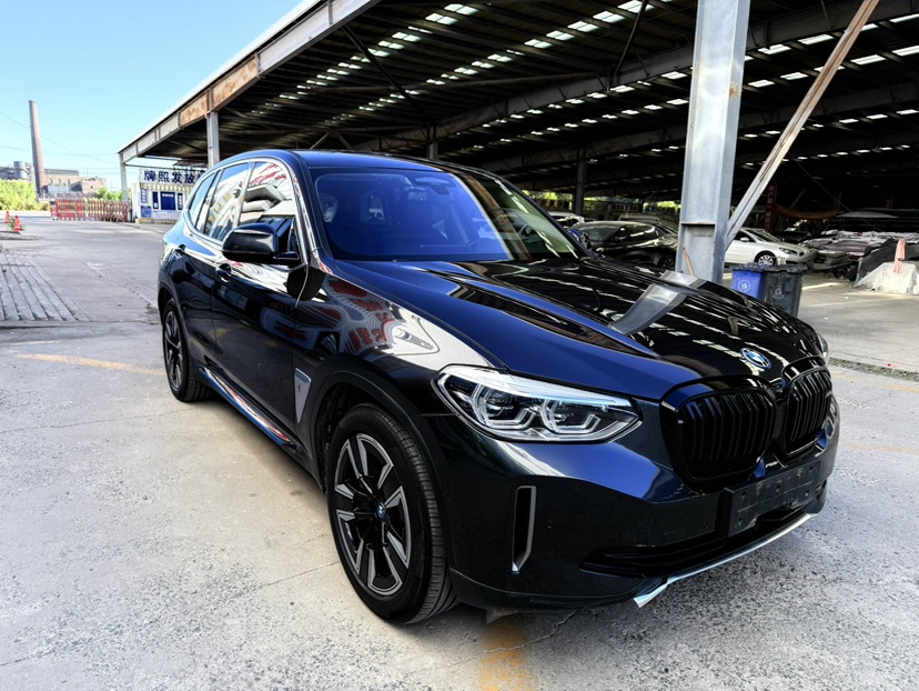 BMW iX3 2021 #3 BMW iX3 2021 car image #3