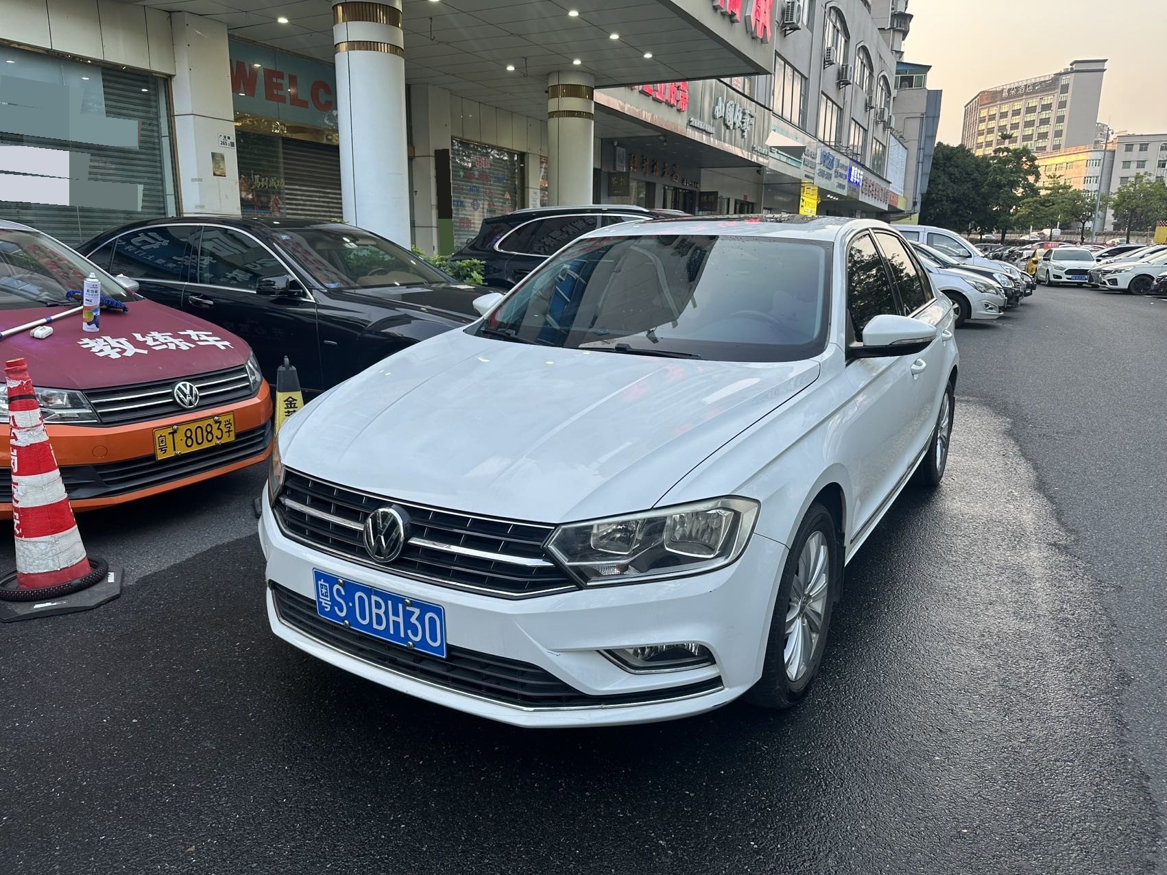 2017 car image 